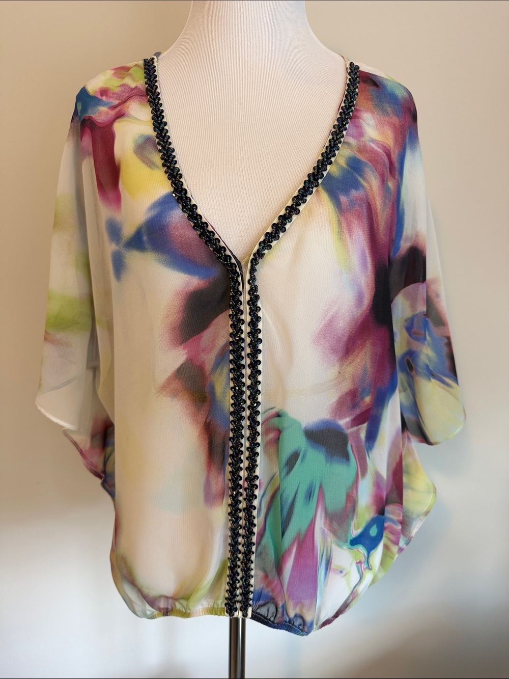 ARDEN B Sheer Multi-Color Floral Print Kimono Top